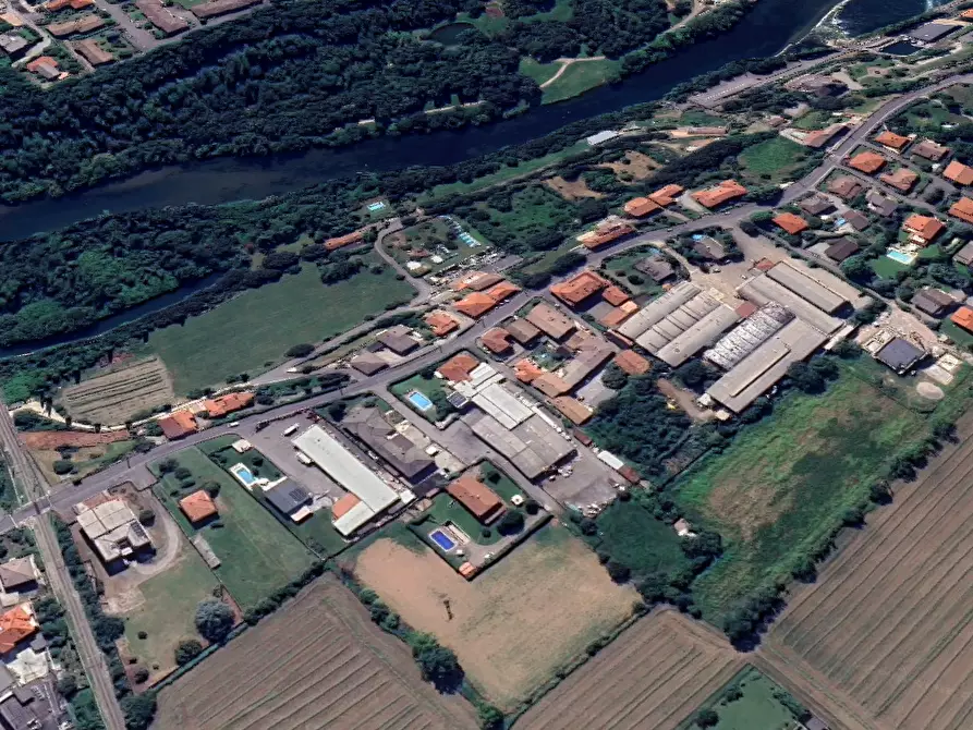 Immagine 12 di Magazzino in vendita  in Via S. Francesco a Castelli Calepio