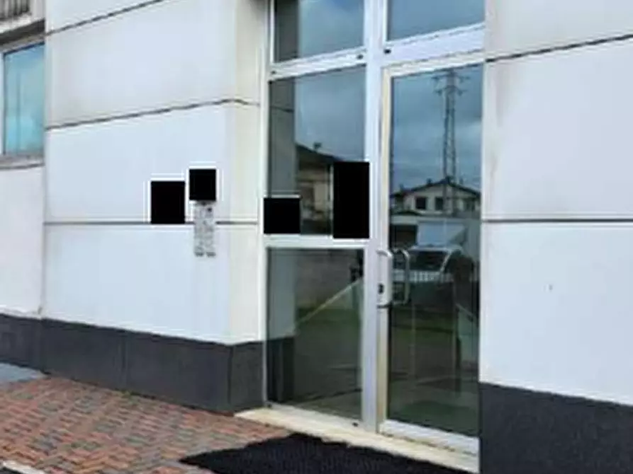 Immagine 11 di Ufficio in vendita  in Via Roma a Torri Di Quartesolo