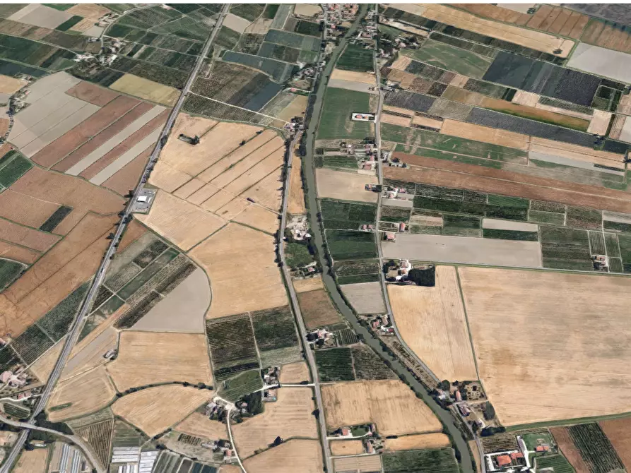 Immagine 8 di Appartamento in vendita  in Via Ravenna a Ferrara