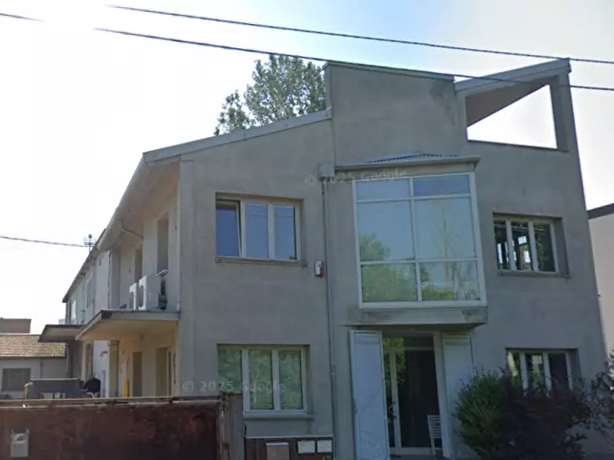 Immagine 3 di Ufficio in vendita  in Via Luigi Gulinelli a Ferrara