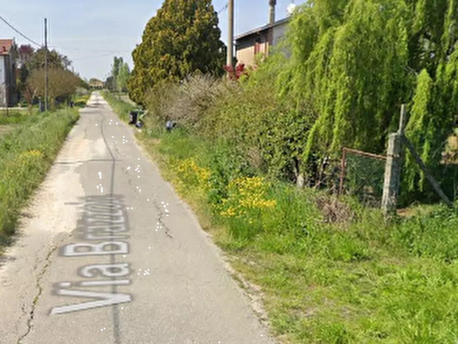 Immagine 3 di Villa in vendita  in Via brazzolo a Copparo