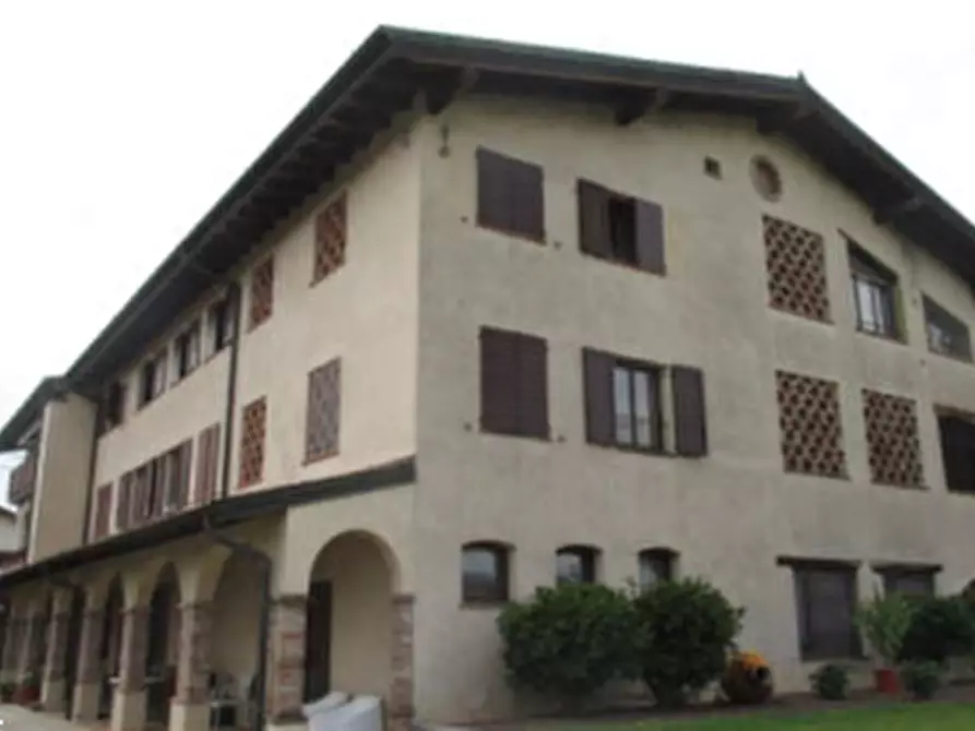 Immagine 1 di Appartamento in vendita  in Via cascina pascolo  a Romano Di Lombardia