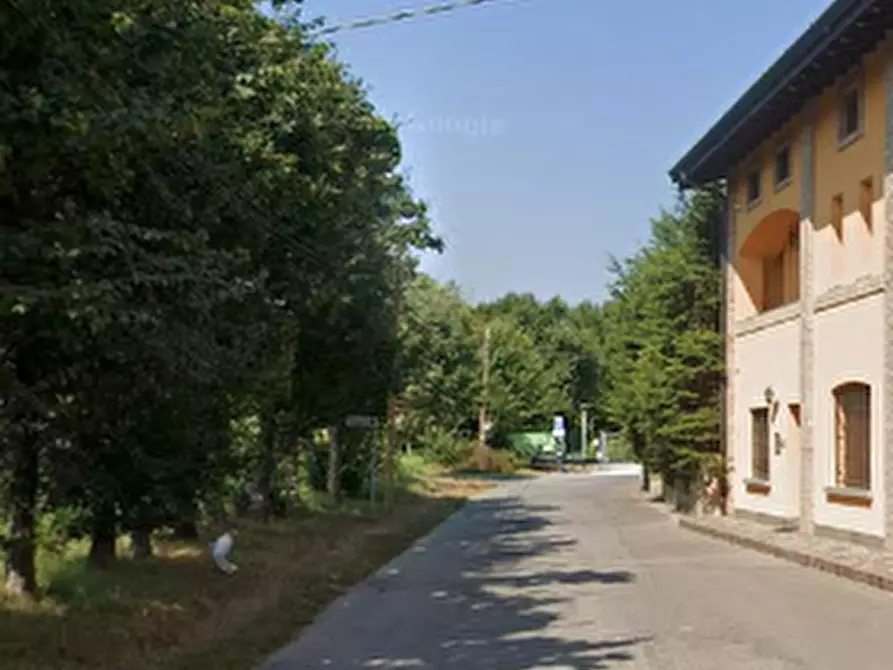 Immagine 7 di Appartamento in vendita  in Via cascina pascolo  a Romano Di Lombardia