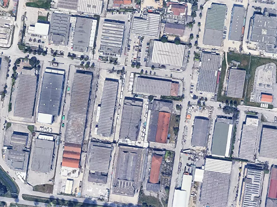 Immagine 11 di Stabile in vendita  in Via Bartolomeo Cristofori a Jesolo