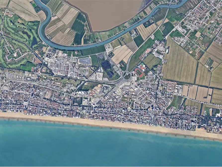 Immagine 13 di Stabile in vendita  in Via Bartolomeo Cristofori a Jesolo