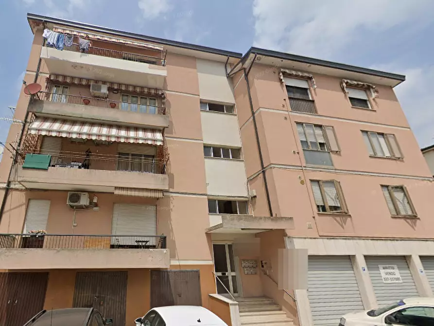 Immagine 7 di Appartamento in vendita  in Via dei Mirtilli  a Venezia