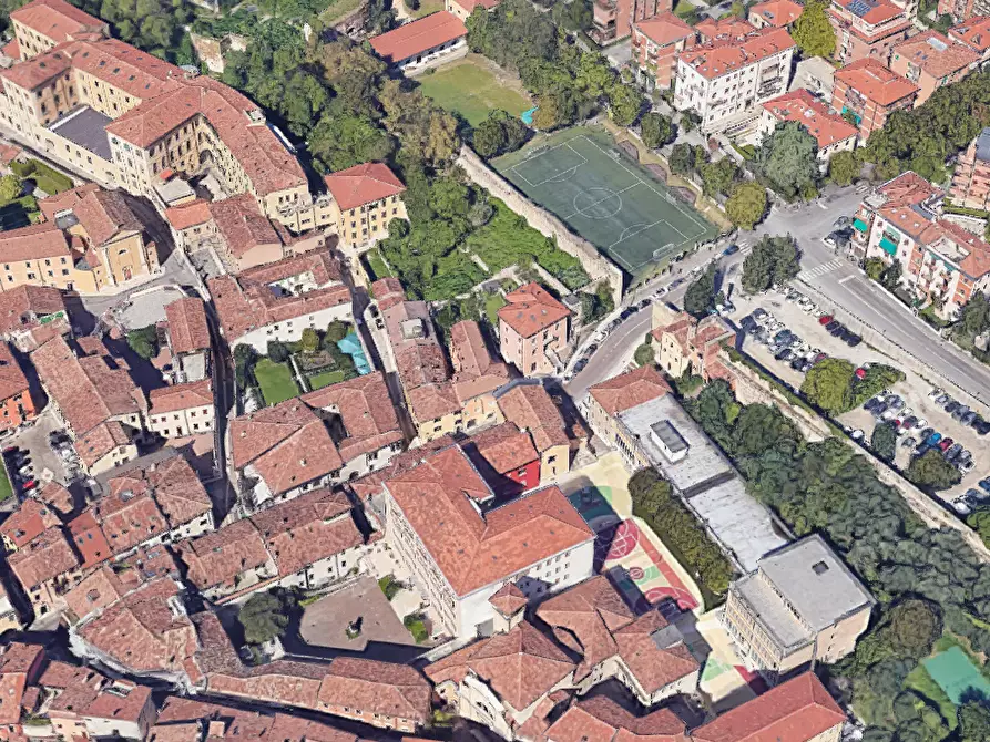 Immagine 11 di Appartamento in vendita  in Vicolo Cieco Coeli a Verona