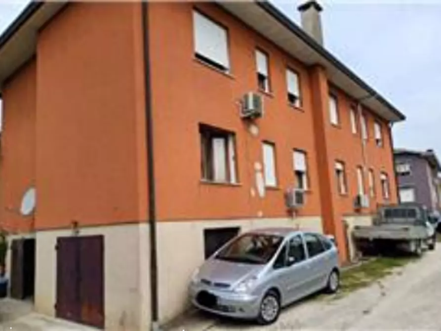 Immagine 2 di Appartamento in vendita  in Via G. Marconi a Quinto Di Treviso