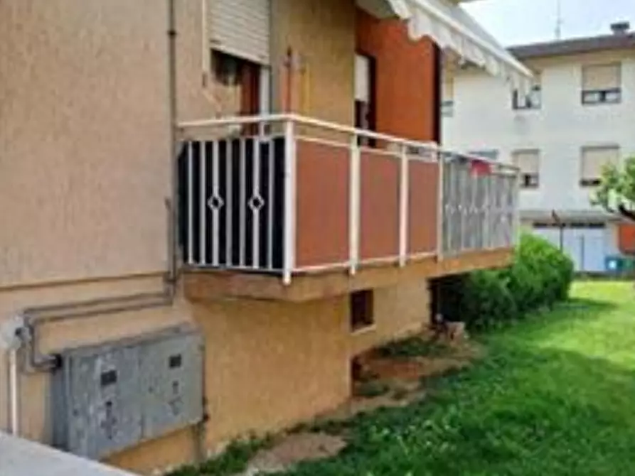 Immagine 3 di Appartamento in vendita  in Via G. Marconi a Quinto Di Treviso