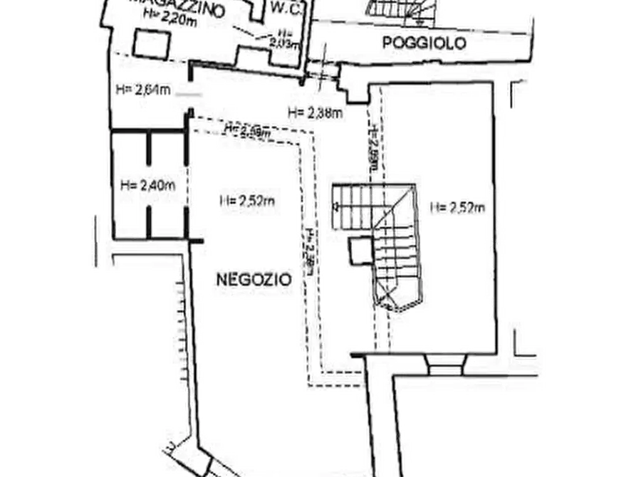 Immagine 14 di Negozio in vendita  in Via San Pietro a Agordo
