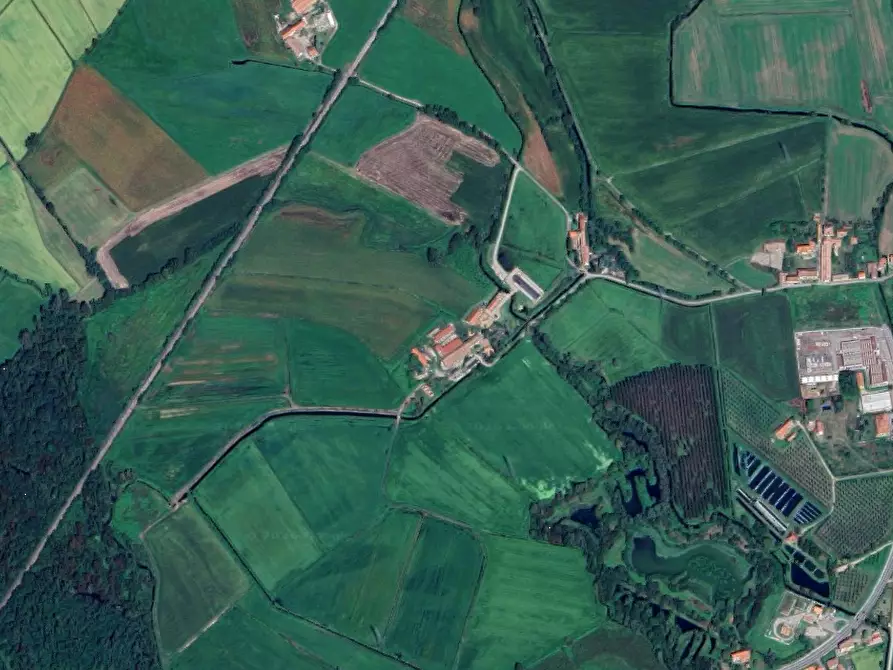 Immagine 10 di Terreno agricolo in vendita  in Localita' Cascina Trinchera a Ozzero