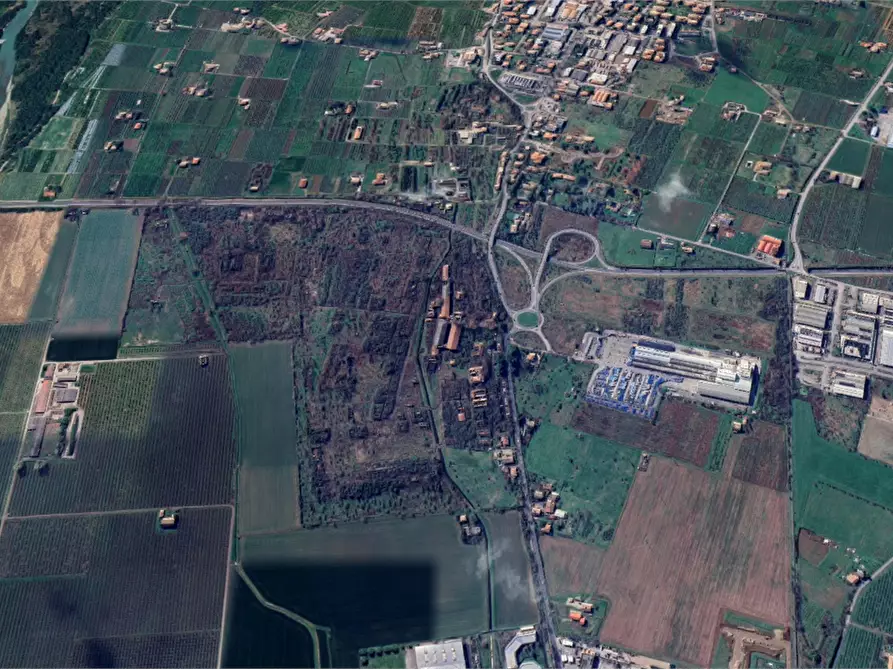 Immagine 10 di Villa in vendita  in Via Vignolese a Spilamberto