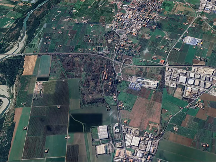 Immagine 11 di Villa in vendita  in Via Vignolese a Spilamberto