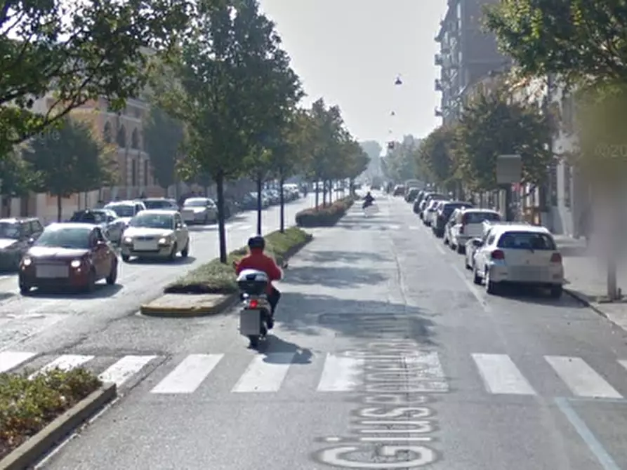 Immagine 7 di Appartamento in vendita  in Corso Garibaldi a Mantova