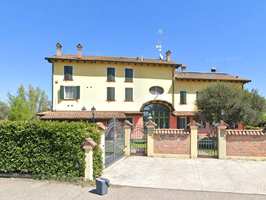 Immagine 9 di Villa in vendita  in Via Franchini a Bomporto
