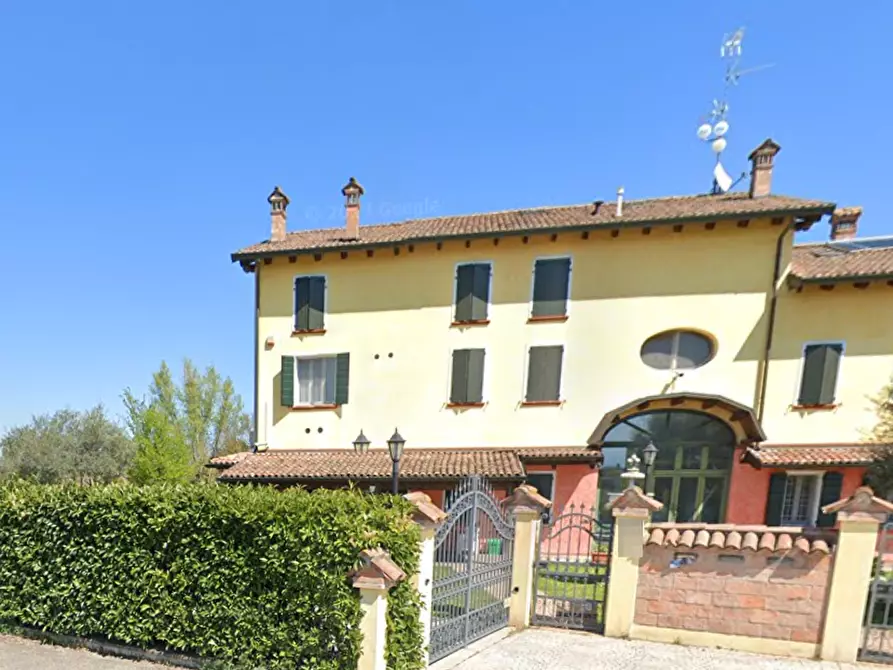 Immagine 14 di Villa in vendita  in Via Franchini a Bomporto