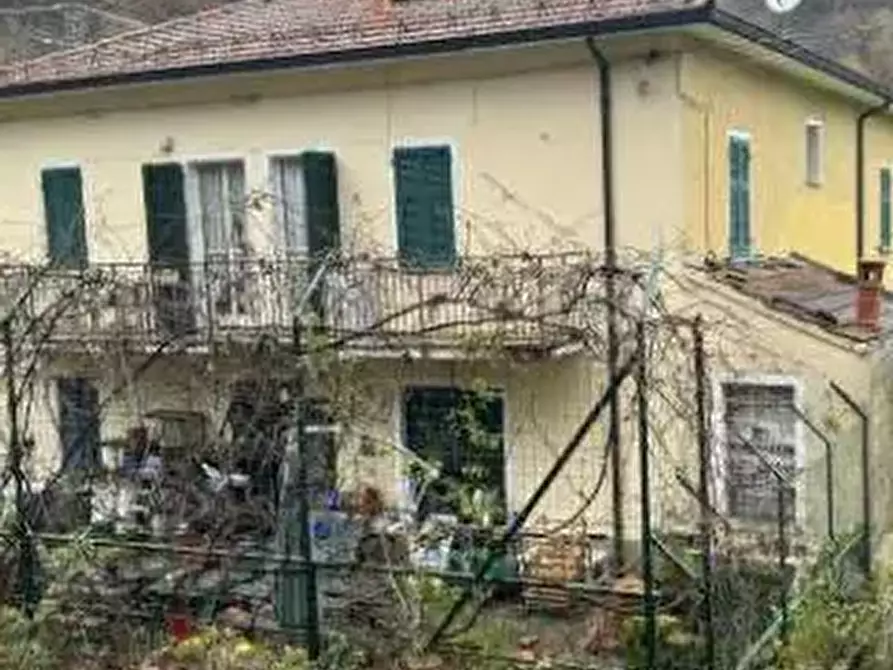 Immagine 7 di Porzione di casa in vendita  in Localita' Pontestrambo  a Tornolo