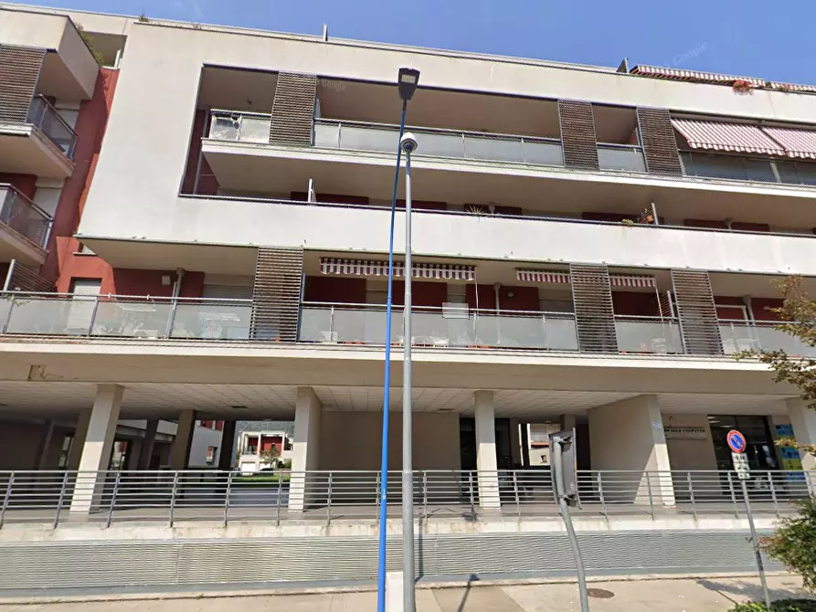 Immagine 8 di Negozio in vendita  in Corso Luigi Bazoli a Brescia