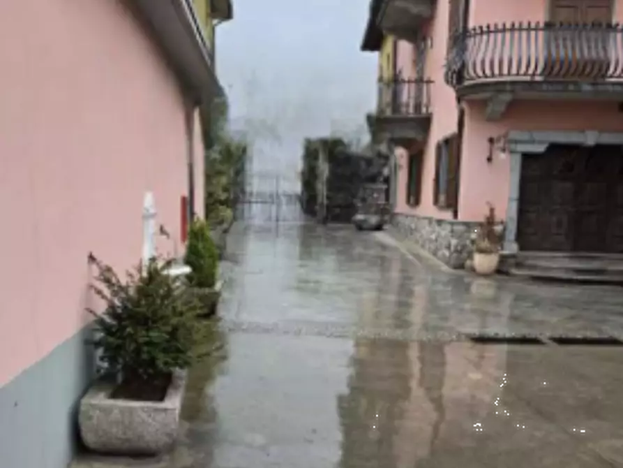 Immagine 6 di Laboratorio in vendita  in Via Nuova a Preseglie