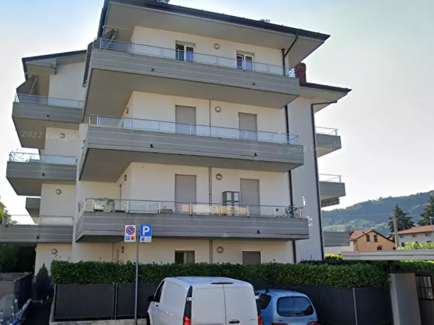 Immagine 4 di Appartamento in vendita  in Via Chignola  a Torre Boldone