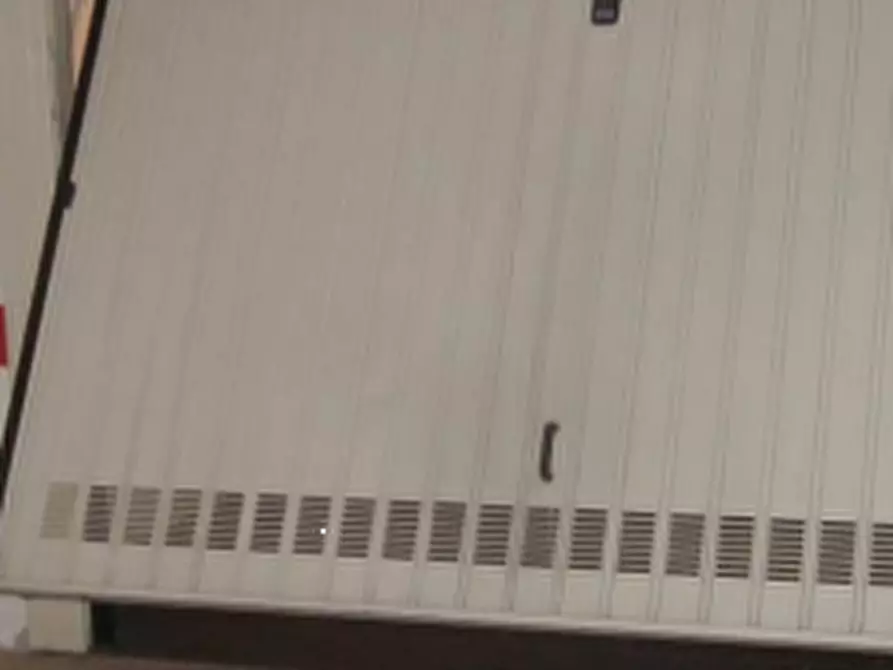 Immagine 19 di Appartamento in vendita  in Via Chignola  a Torre Boldone