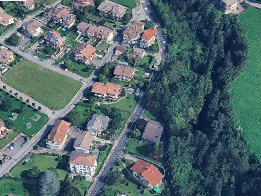 Immagine 17 di Porzione di villa in vendita  in Via Muglielmo Marconi  a Fino Del Monte