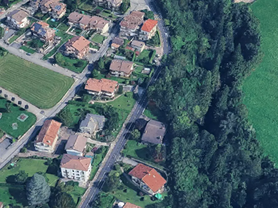 Immagine 19 di Porzione di villa in vendita  in Via Muglielmo Marconi  a Fino Del Monte