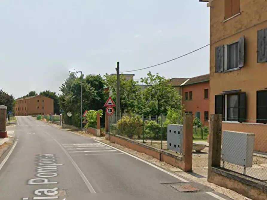 Immagine 17 di Appartamento in vendita  in Via Pomposa a Mesola