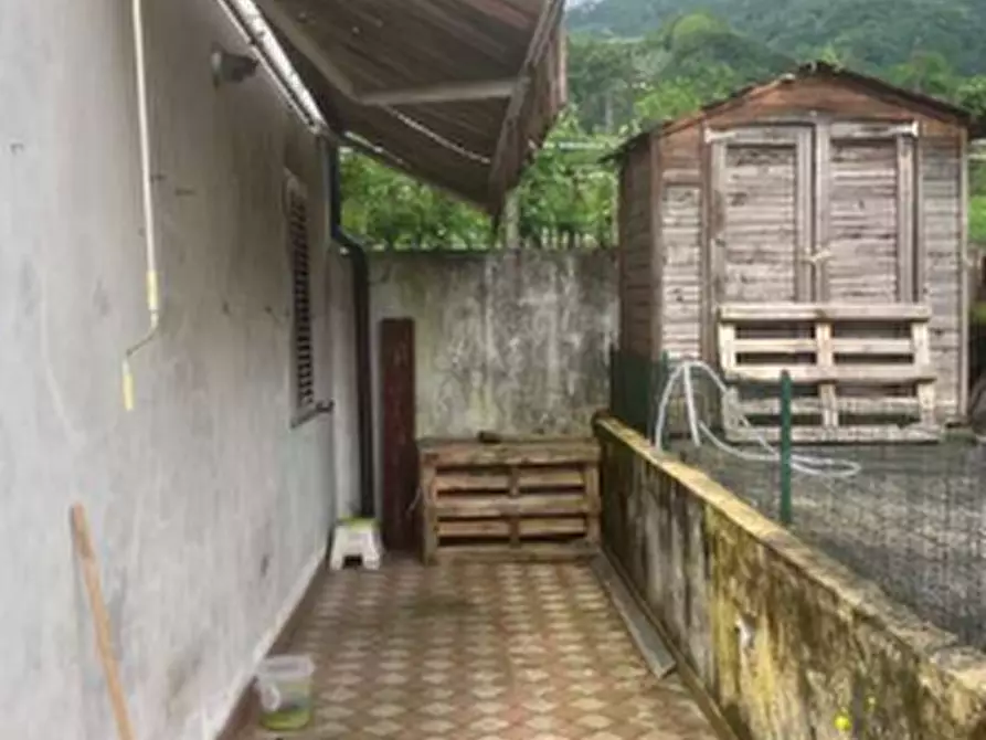 Immagine 5 di Appartamento in vendita  in Vicolo San Rocco  a Costa Volpino