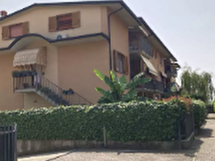 Immagine 2 di Appartamento in vendita  in Via Carso a Azzano San Paolo