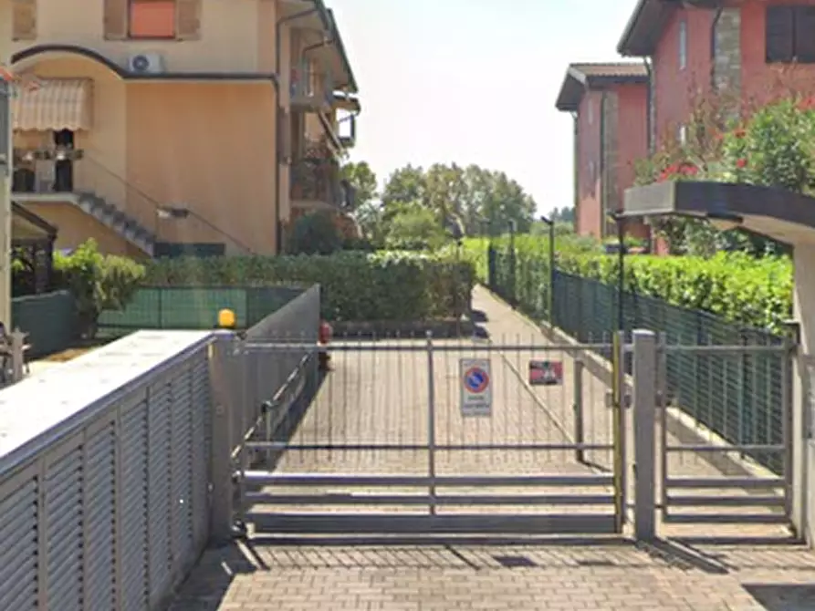 Immagine 3 di Appartamento in vendita  in Via Carso a Azzano San Paolo