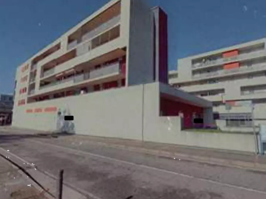 Immagine 4 di Negozio in vendita  in Corso Bazoli  a Brescia