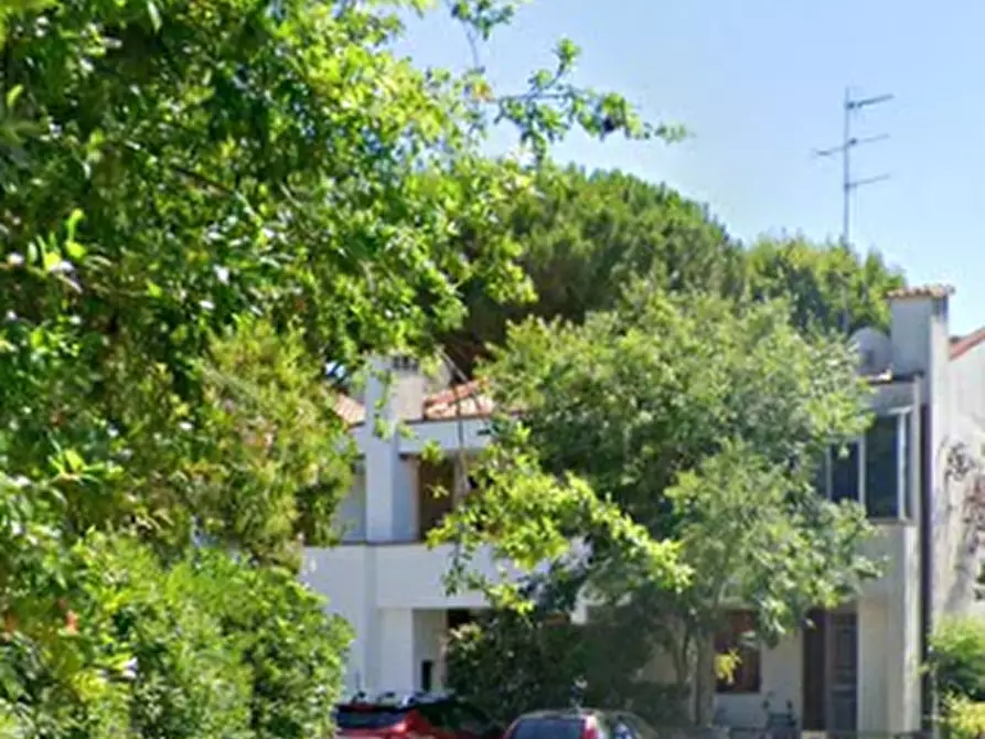 Immagine 8 di Porzione di villa in vendita  in Viale Olanda a Comacchio