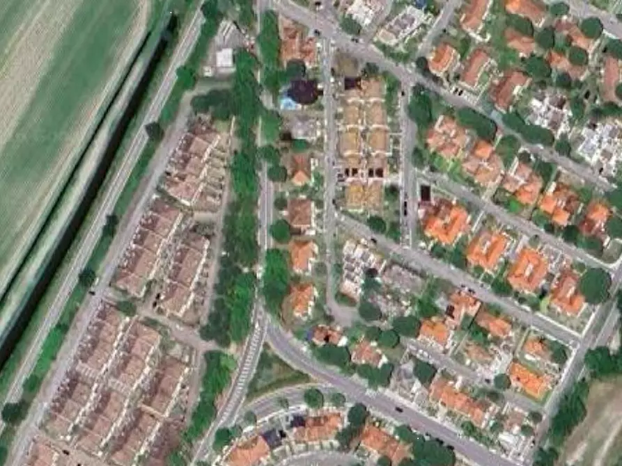 Immagine 14 di Porzione di villa in vendita  in Viale Olanda a Comacchio