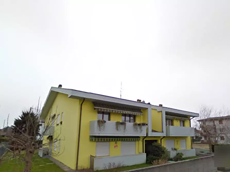 Immagine 13 di Appartamento in vendita  in Via Guido Galli a Stra