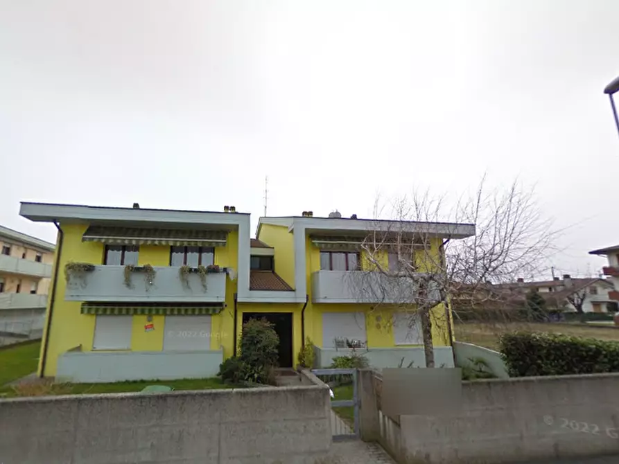 Immagine 14 di Appartamento in vendita  in Via Guido Galli a Stra