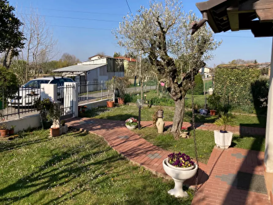 Immagine 4 di Porzione di casa in vendita  in Via Palmanova a Venezia