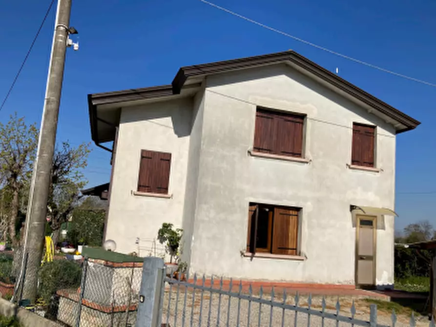 Immagine 6 di Porzione di casa in vendita  in Via Palmanova a Venezia