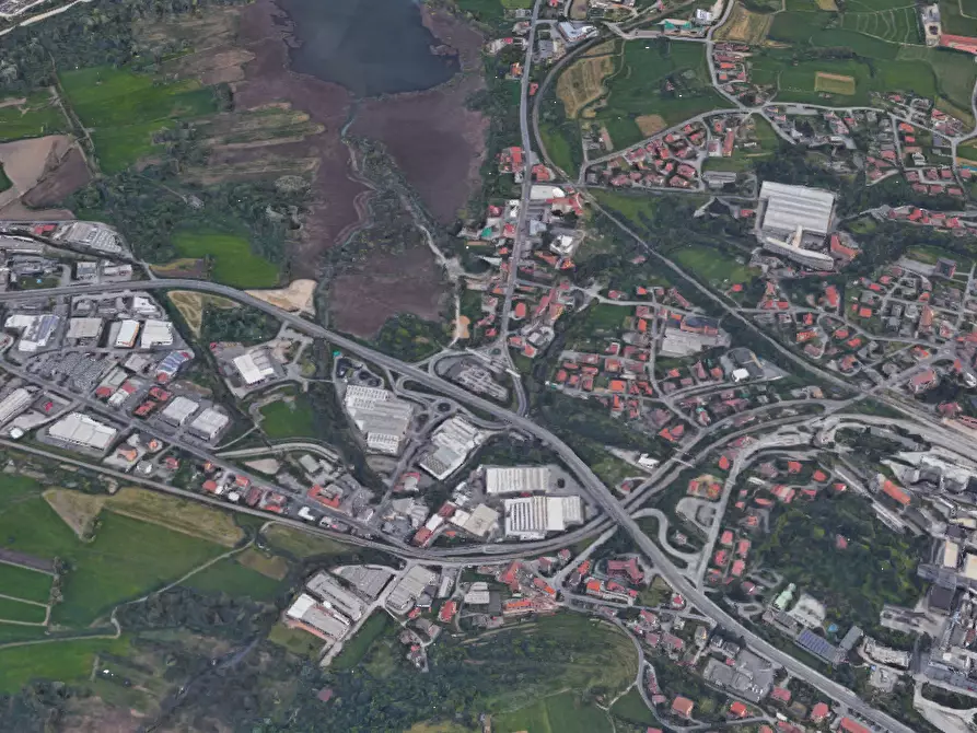 Immagine 22 di Negozio in vendita  in Via Andrea Appiani a Merone