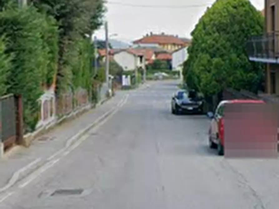 Immagine 5 di Appartamento in vendita  in Via San Carlo Borromeo a Casatenovo