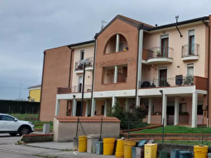 Immagine 7 di Appartamento in vendita  in Via 5 Martiri a Cavarzere