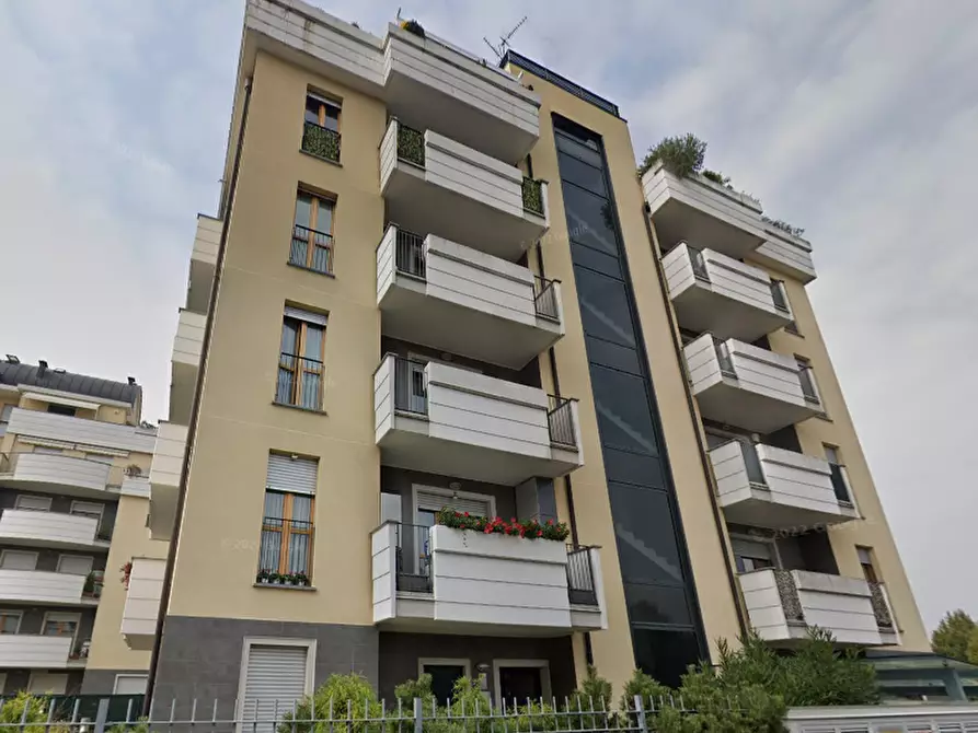 Immagine 4 di Appartamento in vendita  in Via Marco Biagi a Gerenzano