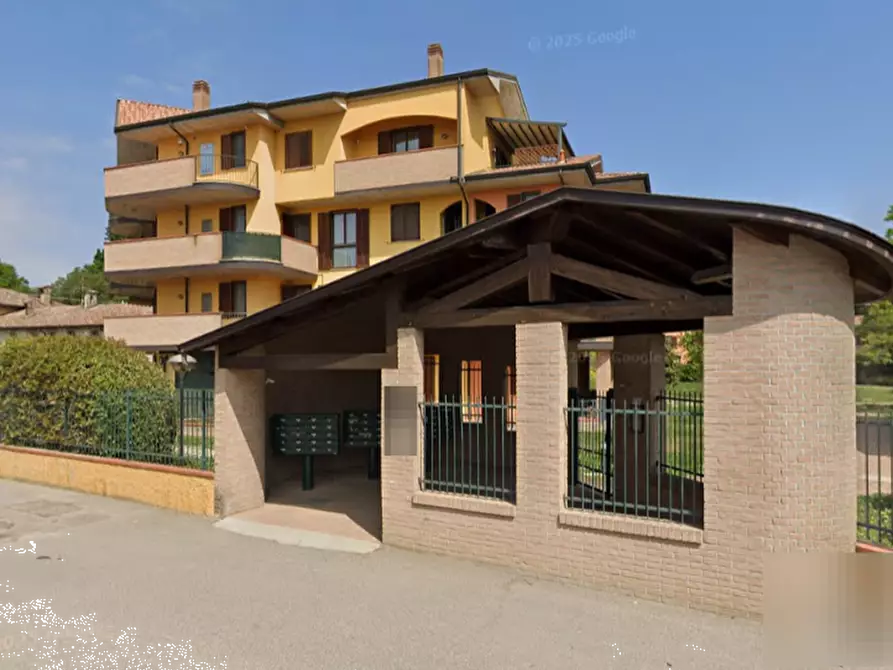 Immagine 1 di Appartamento in vendita  in Via Della Fontana a Lodi