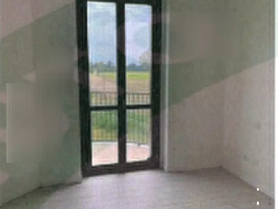 Immagine 18 di Appartamento in vendita  in Via Della Fontana a Lodi