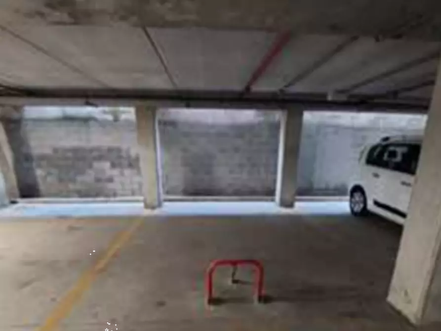 Immagine 1 di Posto auto in vendita  in Via Ugo Aldrighi a Brescia