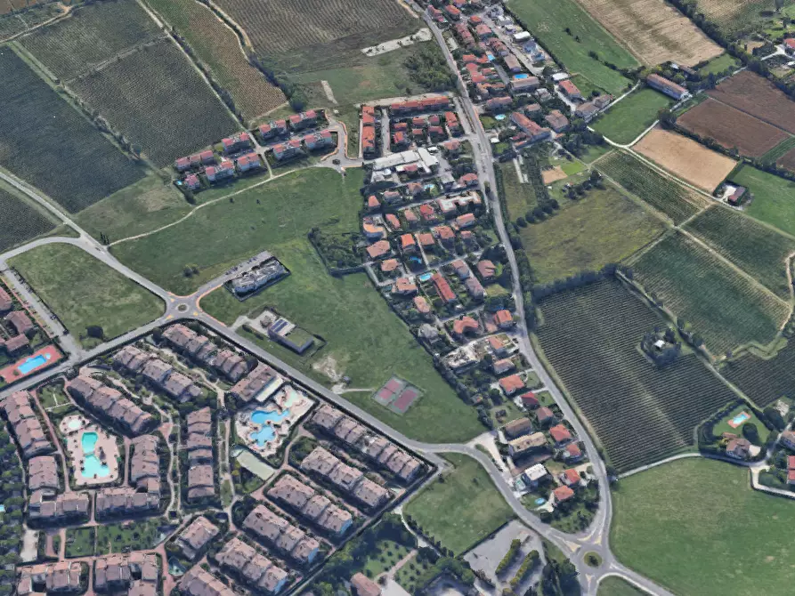 Immagine 8 di Stabile in vendita  in Via Colli Storici a Desenzano Del Garda