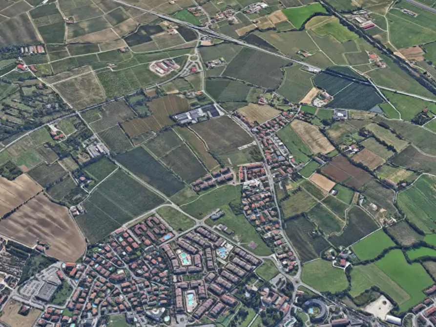 Immagine 11 di Stabile in vendita  in Via Colli Storici a Desenzano Del Garda