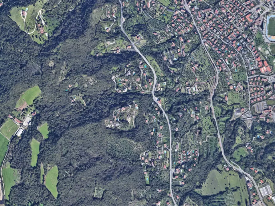 Immagine 4 di Negozio in vendita  in Via Bocca di Croce a Salò