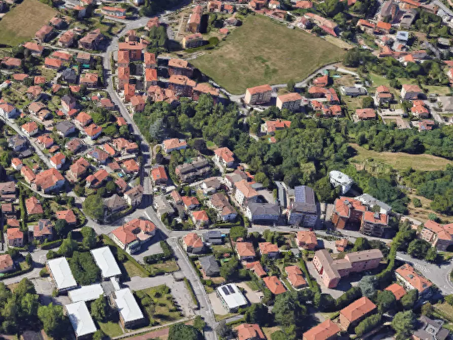 Immagine 8 di Negozio in vendita  in Via Brennero a Varese