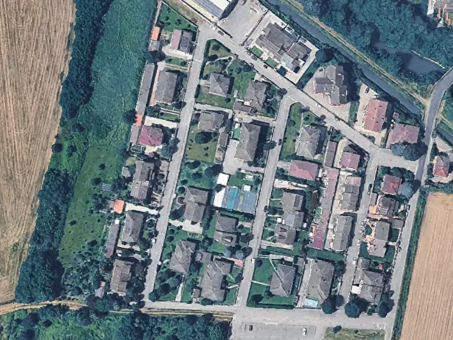 Immagine 5 di Terreno edificabile in vendita  in Via Brodolini a Turano Lodigiano